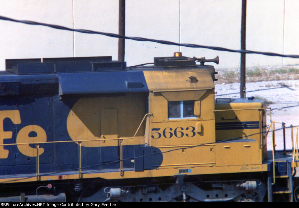 ATSF 5663